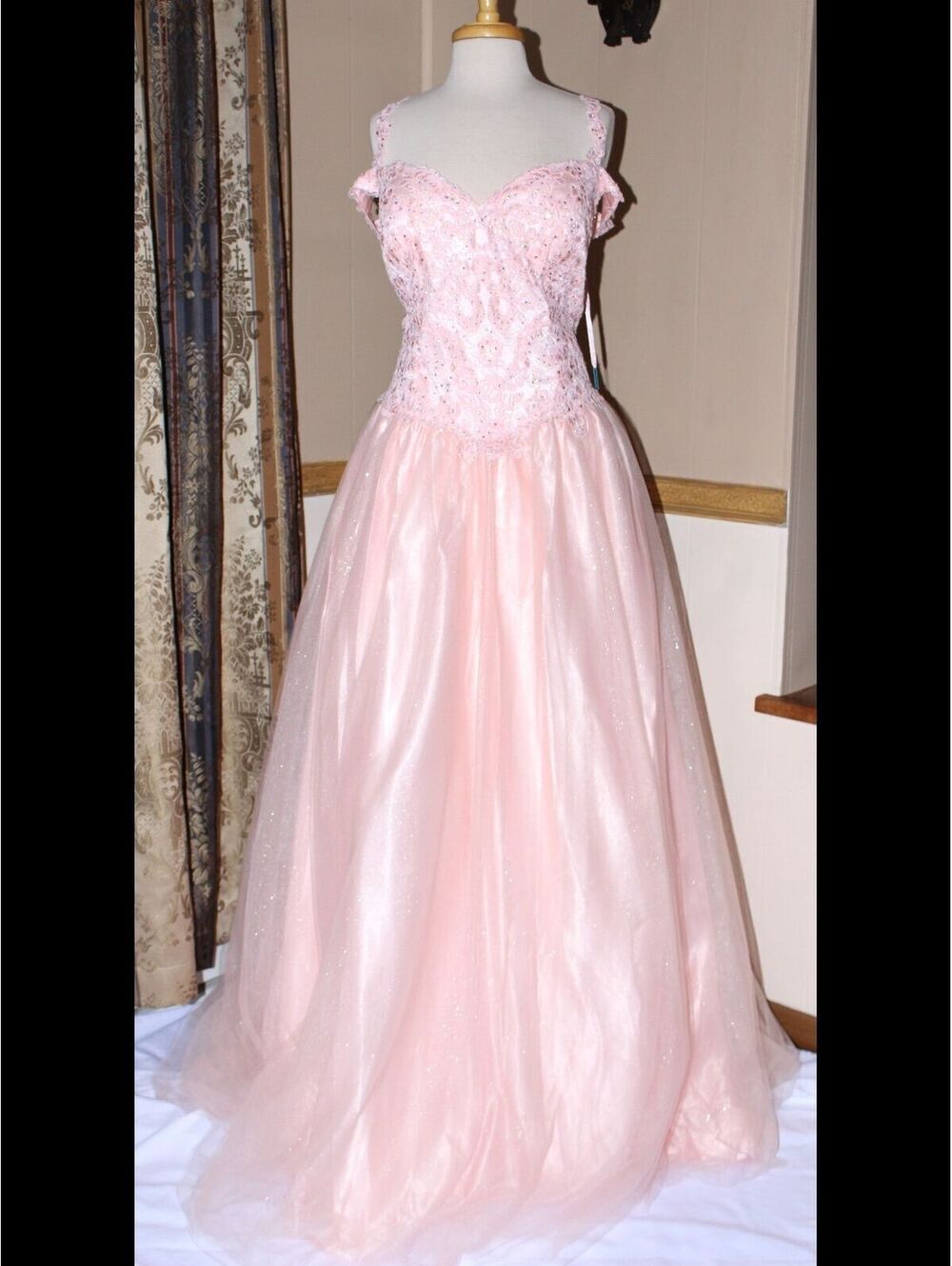 May Queen Layla K #LK101 Tulle & Lace Prom Or Quinceañera Gown-Size 20-Blush